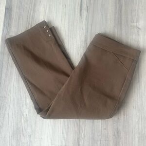 Counterparts Brown Raynon Capris 4P